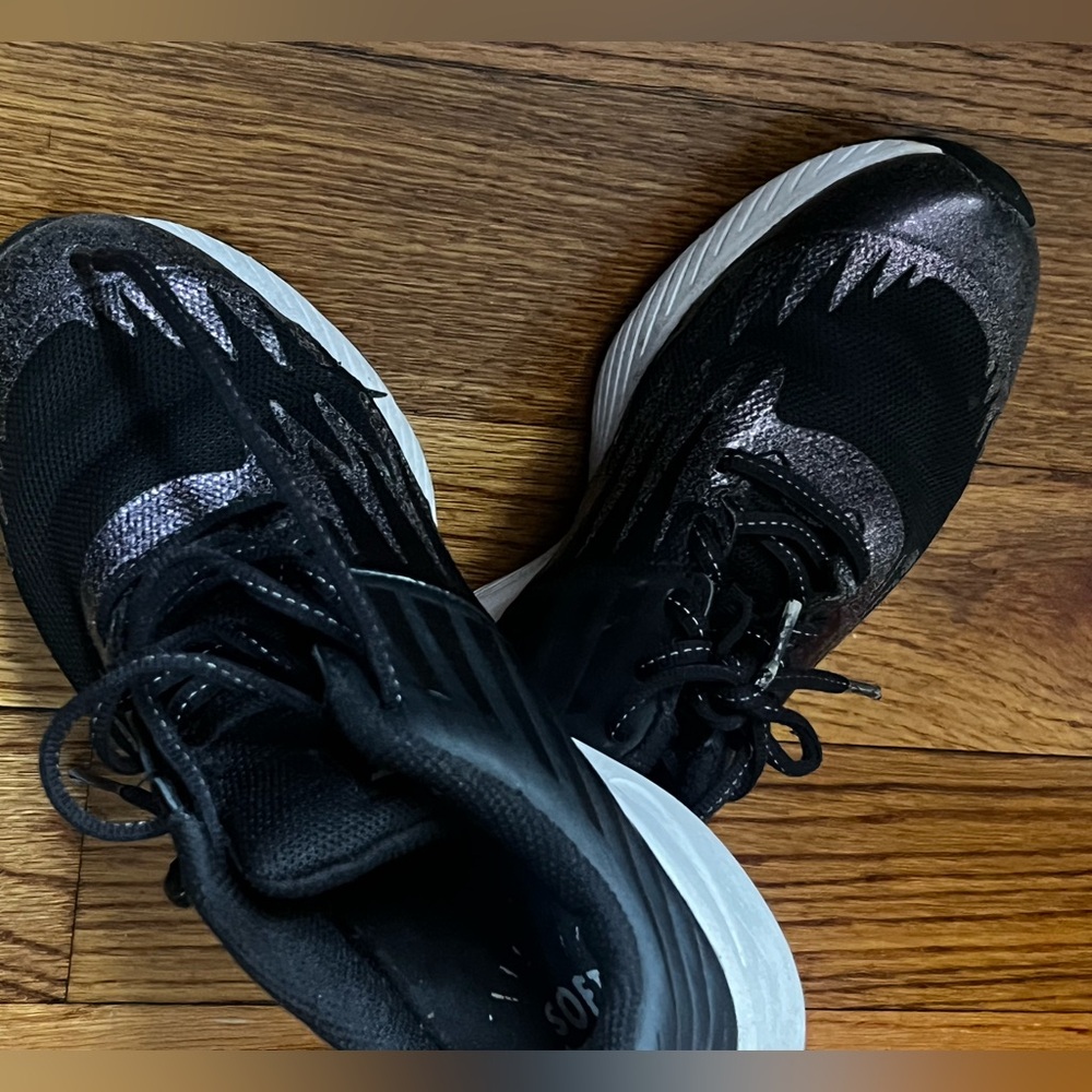 Nike Black Sneakers